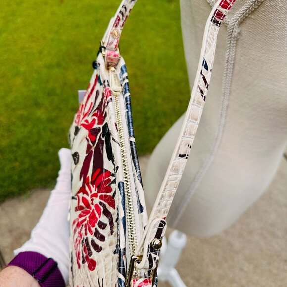 Brahmin Lorelei Extravaganza Melbourne Leather Shoulder Bag Croc Embossed NWT - Picture 4 of 16